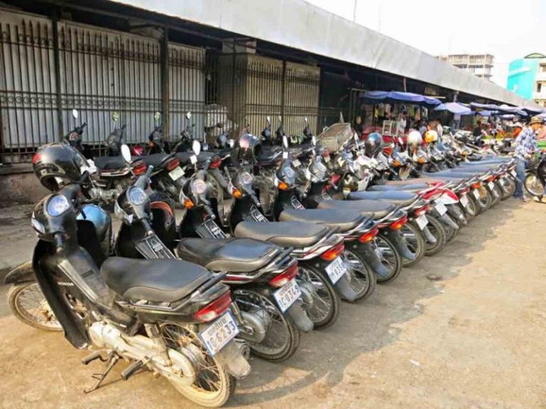 Vấn nạn cho thuê xe máy Hà Nội giá rẻ, chất lượng kém